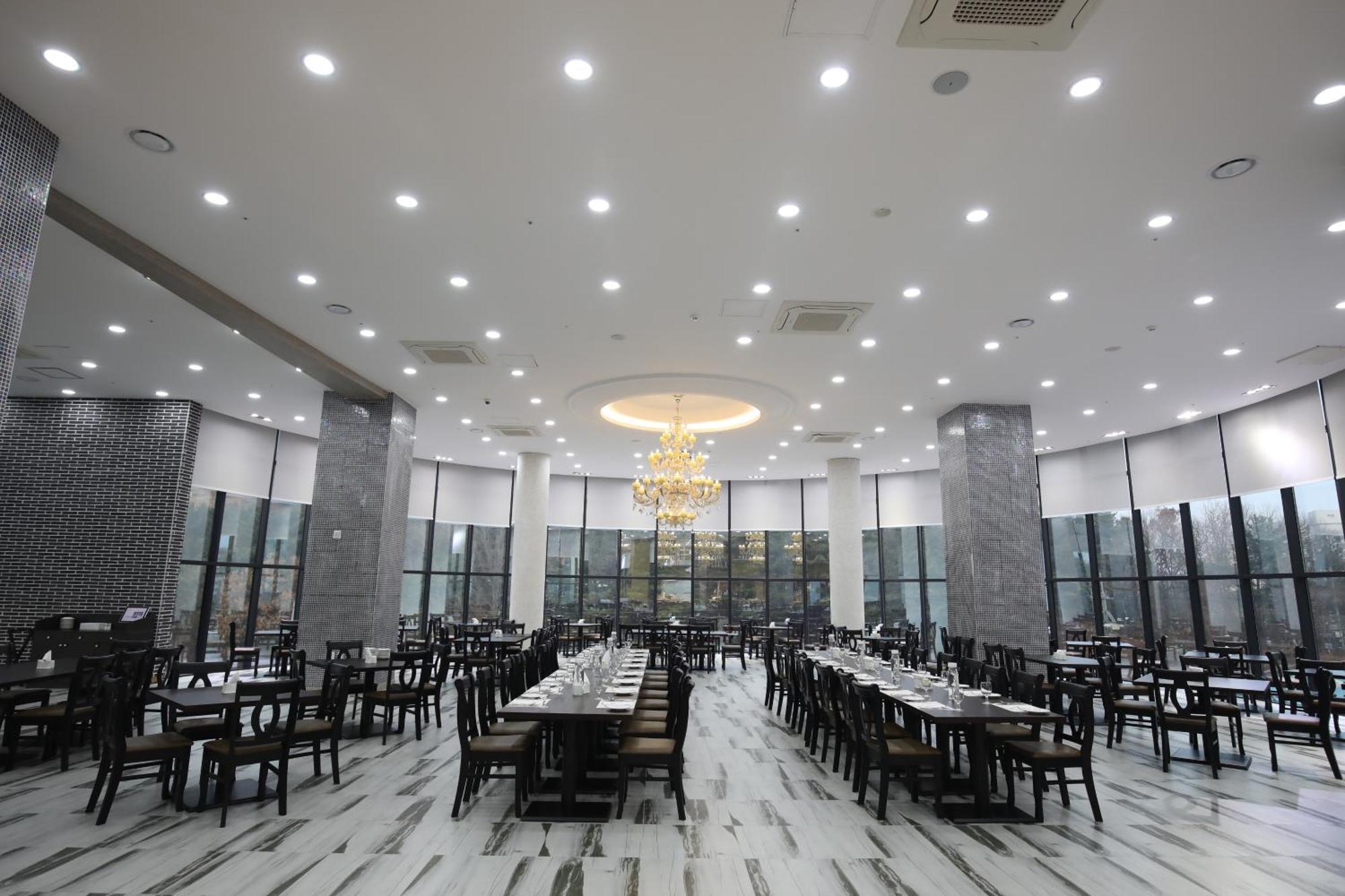Benikea Hotel Seosan 外观 照片